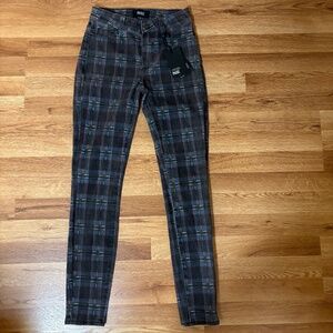 PAIGE Women's Hoxton High Rise Ultra Skinny Jean